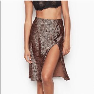 Victorias Secret Animal Print Skirt NWT